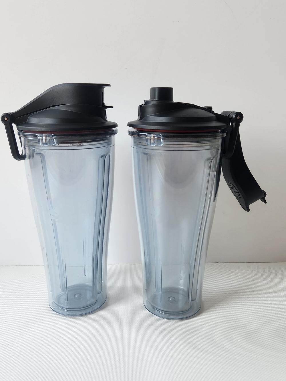 Vitamix 20oz Travel To-Go Tumbler & Lid Personal Cup Lot of 2 Cups With Lids
